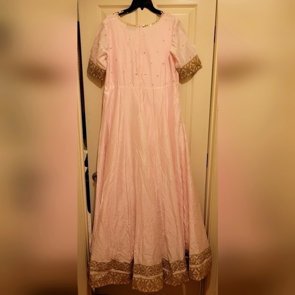 Full length Formal dress - Picture 3 of 3